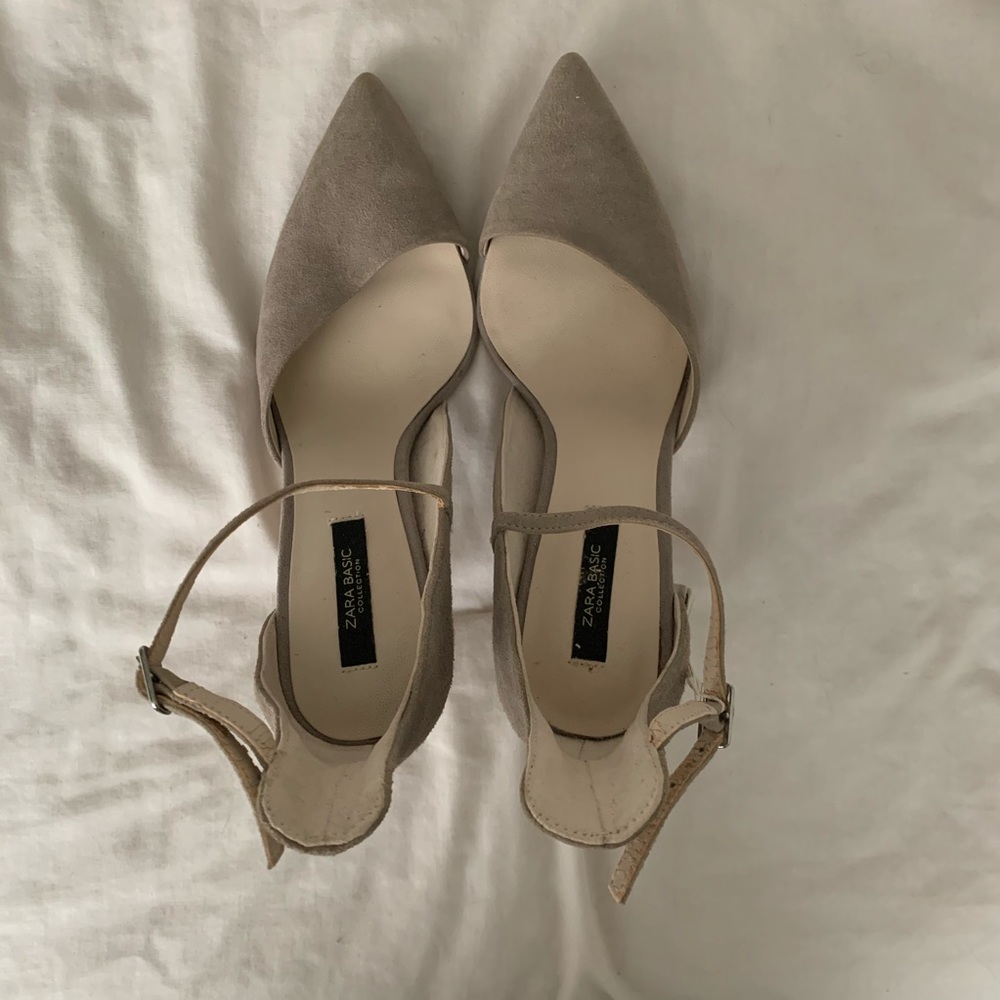 Zara Grey Suede Asymmetrical Pumps
